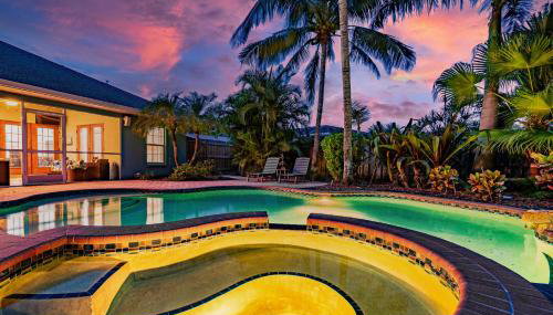 Nautical Escape! Private pool home with a tropical backyard oasis! - Foto 4