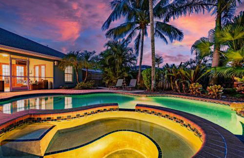 Nautical Escape! Private pool home with a tropical backyard oasis! - Foto 4