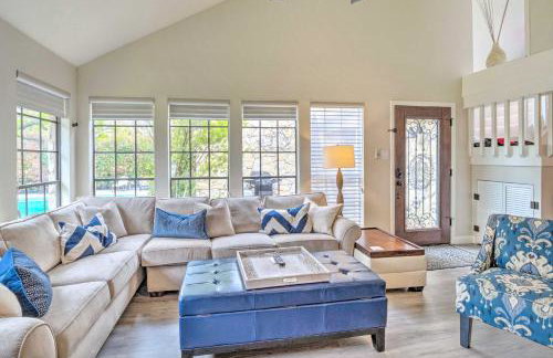 Horseshoe Bay Townhome with Patio and Outdoor Pool! - Foto 8