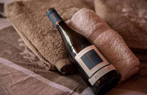 LE QUINTESSENCE: Balnéo & Luminothérapie + parking - Photo 18