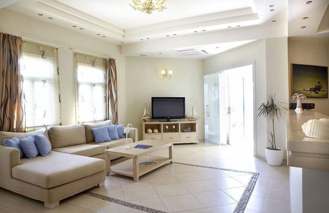 Hotel Mediterranean - Photo 71