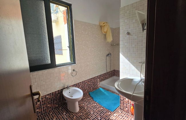 Tirent Apartment - Cozy Bedrooms Stay by Golem Beach. - Foto 38