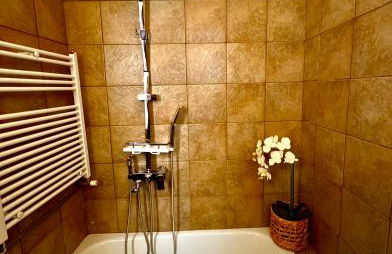 Charming 3-storey Loft with fireplace - Foto 18