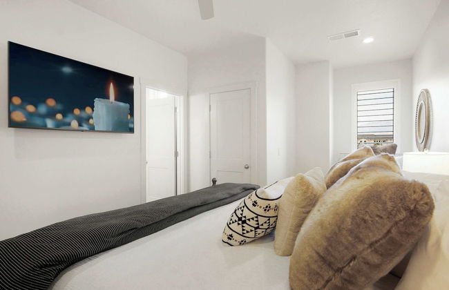 New Hygge House EV Charger - Photo 7