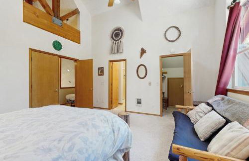 Brooke and Dan's Retreat -3 bedroom home plus a 2 bedroom apartment - Foto 15