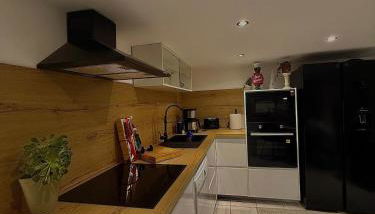 Le Cocoon caché avec parking - Foto 2