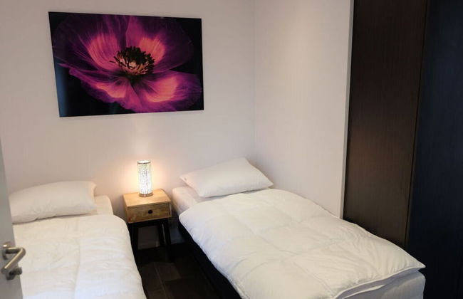 Holiday Home With Motorboat - Photo 3