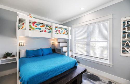 Blue Heaven on the Beach Gulf Front Sleeps 20 6 Br Heated Private Pool - Foto 12