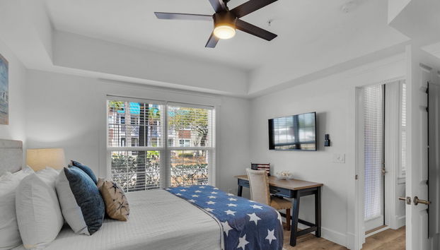 3br/2ba ~ Sleeps 6 ~ Pool Area ~ Public Beach Access! - Foto 3, Habitación