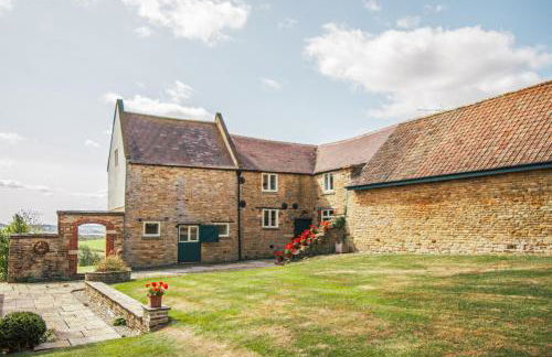 The Dovecote in Seaton, Rutland - Photo 35