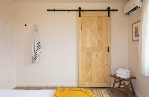 Cryptic Cabin-Tranquil Bohemian Getaway w/Hot Tub - Foto 15