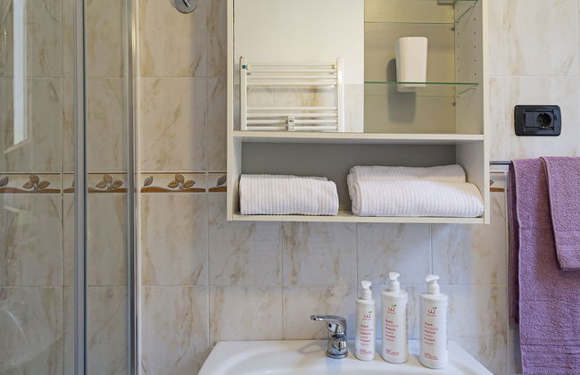 Sunny apartment over the harbor - Foto 11