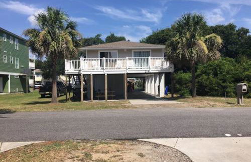 Surfside Beach/ Capt. Jacks ~50 FT From Beach 3br/3ba - Foto 1