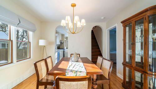 Comfortable 5BR Ames Stay Close to Campus - Foto 2