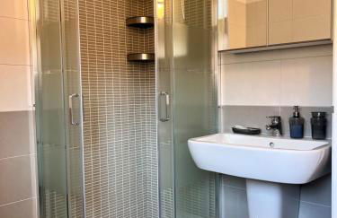 Giohouse-New loft a pochi passi da metro 3 e santa Giulia - Foto 7