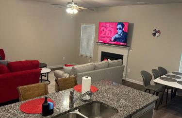 Stay in a brand new townhome in Winder! - Foto 6