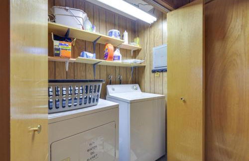 Strawberry Townhouse Walk to Leland Snowplay! - Foto 16