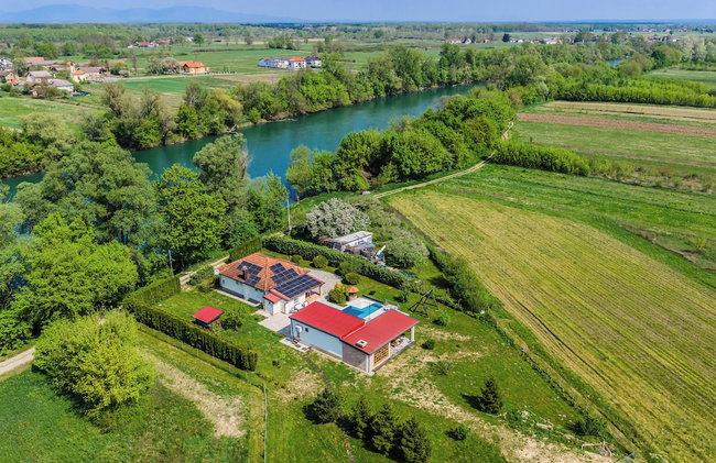 Secluded Pool House Kupa /w Sauna & Jacuzzi - Happy Rentals - Foto 1