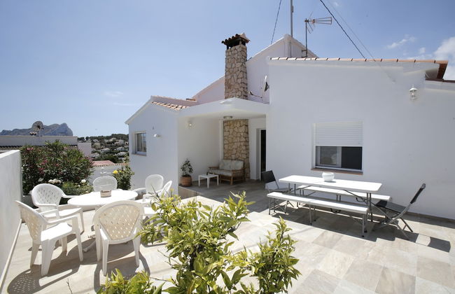 Private Family Retreat With Pool Short Walk to the Sea - Foto 18
