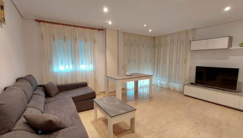 Apartamento en urbanización lujo - Foto 4