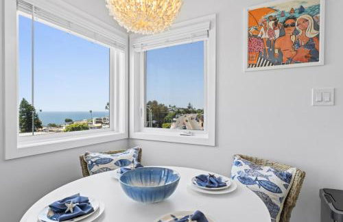 Penthouse Steps from Victoria Beach 180 degree ocean views - Foto 9