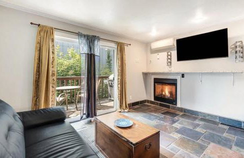 Upscale Condo near Downtown & the Deschutes - Foto 9