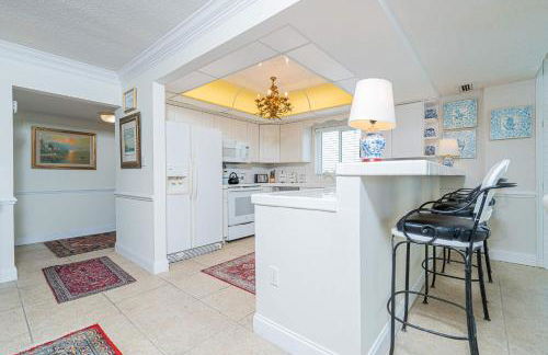 Beach Service Included Corner Condo - Foto 14