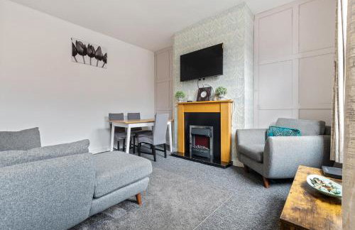 Stylish 2-Bedroom Apartment in Leeds LS12, Perfect for Contractors & Extended Stays-F&K Property - Foto 15
