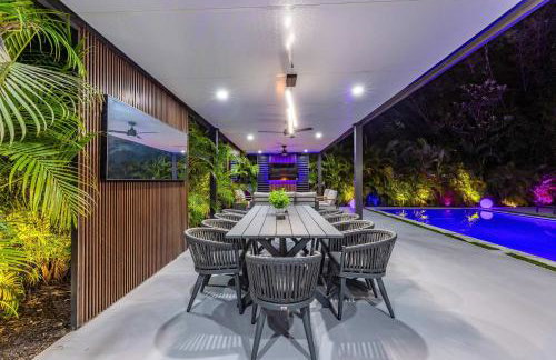 Luxury Villa Solara w Heated Pool Hot Tub BBQ - Foto 61