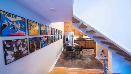 Bright and Hip 2BR Condo in Heart of Ohio City - Foto 5, Other