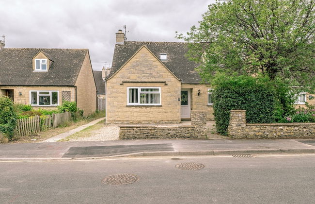Bright&Spacious 3BD in Centre of Bourton - Photo 76