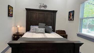 Perfectly located 2 bed/2 full bathroom/1 sofa bed - Foto 3