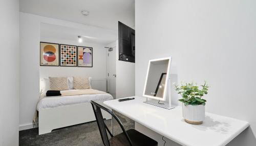 Luxury Lower-Level Two Bed Apt - Foto 4