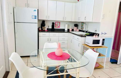 The Splash Pad Sleeps 13 w Pool Patio and Garage - Foto 38