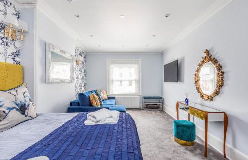 Ashbys Deluxe Studios with Free Spa included - Foto 42