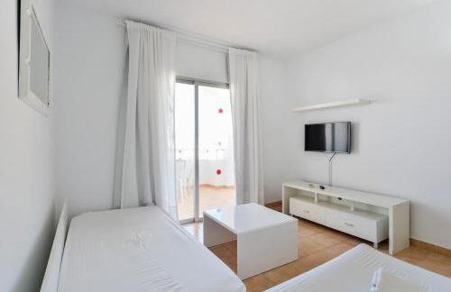 Apartamentos San Antonio Beach - Foto 51