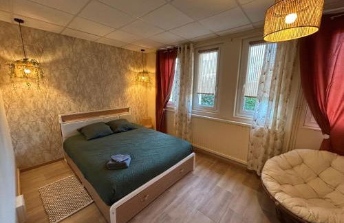 Espace Familiale Meublé 3 chambres - Foto 10