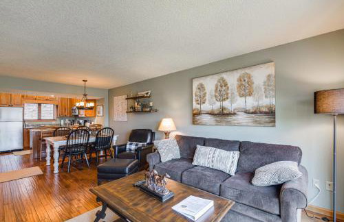 Galena Townhome with Deck and Golf Course View! - Foto 5