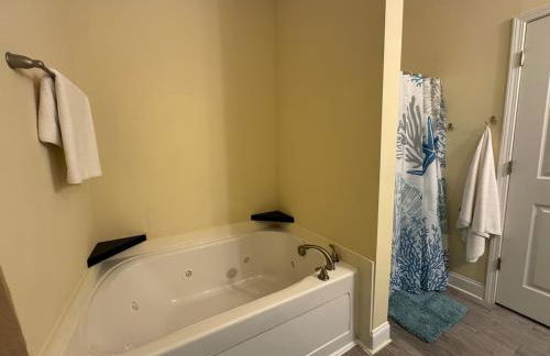 Colorful home sleeps up to 8 - Foto 23