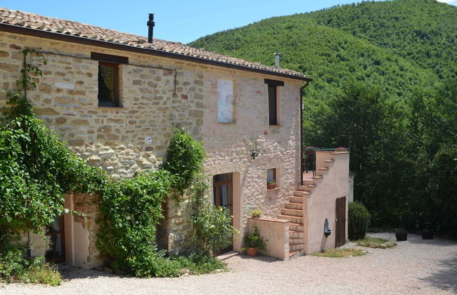 Cozy Couples Getaway w/ Wifi - Foto 24