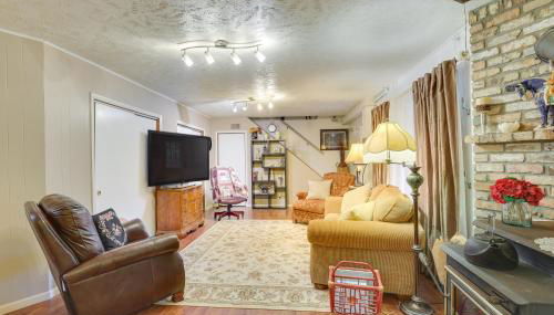 Fort Calhoun Home with Screened Porch and Playground! - Foto 4