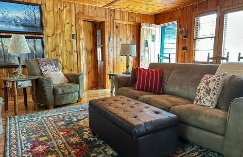 Lakefront Adirondack Cabin - Dock - Canoe - 10 min to Lake Placid - Photo 15