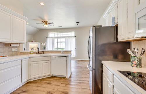 Less Than 1 Mi to Oak Tree National Cozy Getaway! - Foto 7