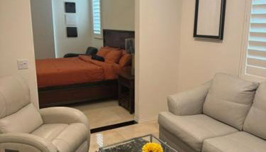 Elegant Retreat with Private Luxurious Gen Suite - Foto 3