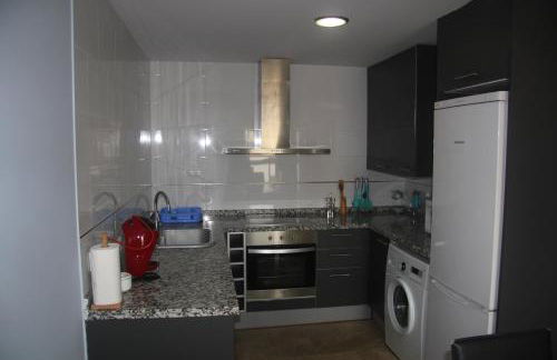 Holiday Apartments Malvarrosa Beach - Photo 12