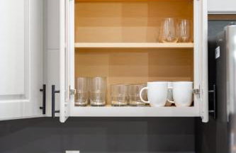 Modern & Stylish - Mins to Downtown - Family Friendly - Photo 14