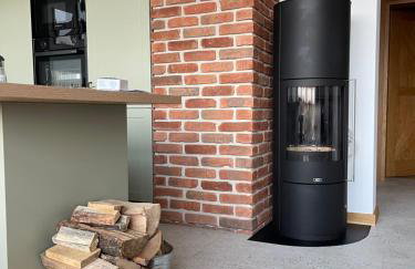 Rumiane pola - stodoła na Mazurach z widokiem na jezioro - Foto 35