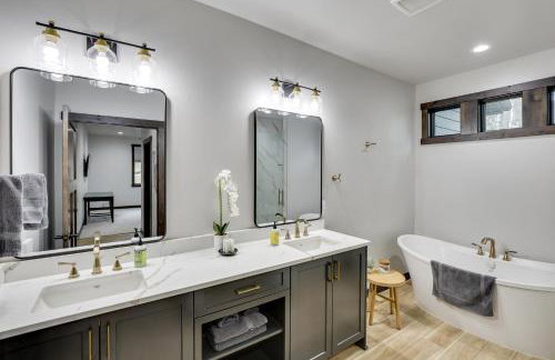 Hot Tub & Sauna: Luxe Retreat for Sturgis Rally - Photo 25