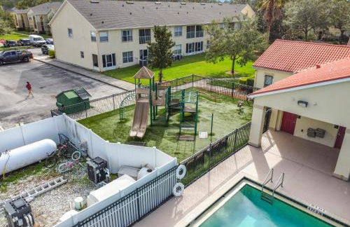 The Galactic Getaway, 3Bed, 2Bath Apartment, Free Parking, Heated Pool - Foto 9