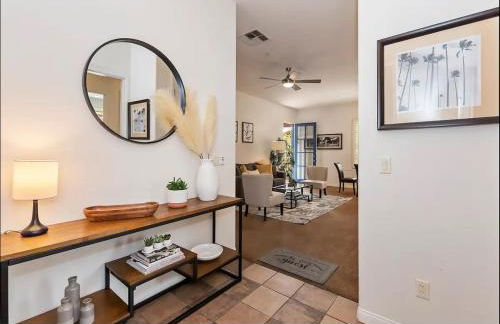 Luxury 1BR Suite Living Room, Patio, Fp & Kitchen, 12 pools -Legacy Villas - Photo 32